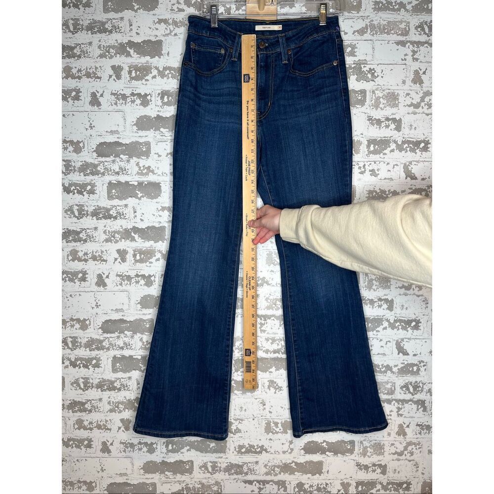 Levi’s | women 726 flare denim jeans - Picture 3 of 8